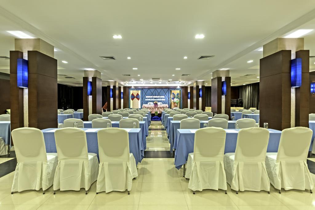 Navarat Heritage Hotel Kamphaeng Phet Exterior foto